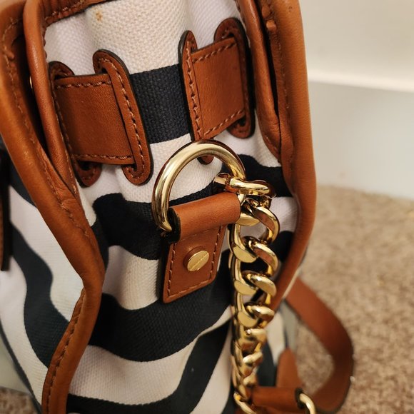 Michael Kors Hamilton - Picture 4 of 16